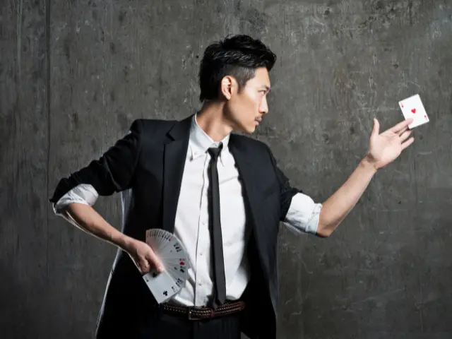 Corporate Magician_Card Tricks